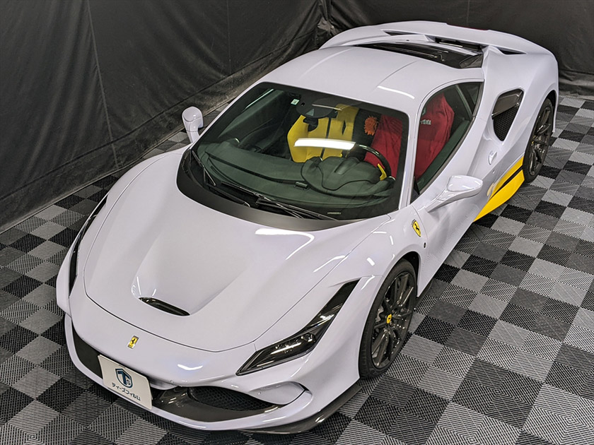 フェラーリ F8トリブートのカープロテクションフィルム