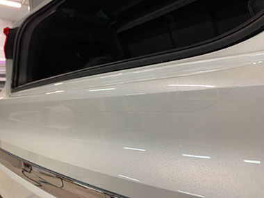 リアバンパーのカープロテクションフィルム