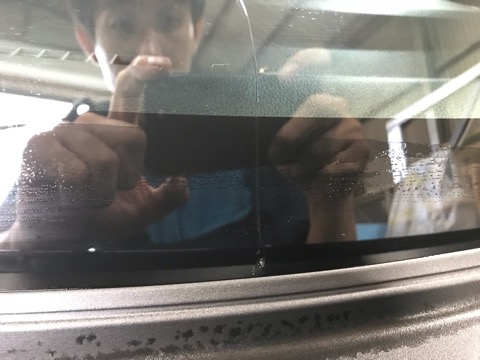 自動車フロントガラス交換 カーフィルム 広島 Uvカットソーラーガラス 光反射フィルムrf ホンダ N Box