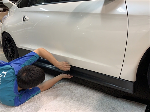 カーラッピングフィルム 広島 エアロパーツラッピングフィルム ホンダ CR-Z