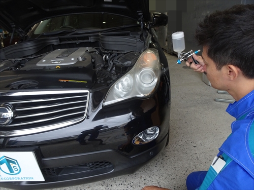 ヘッドライトリペア 広島 日産 スカイラインクロスオーバー ティーズフィルム広島 カーコーティング フロントガラス カーフィルム施工紹介ブログ ヘッドライトリペア 広島 日産 スカイラインクロスオーバー ティーズフィルム広島 カーコーティング フロントガラス カーフィルム施工紹介ブログ