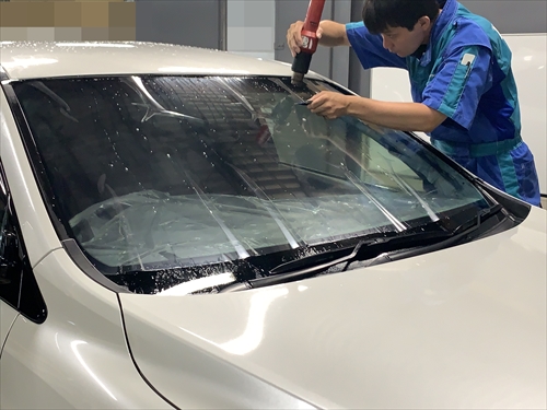 車検対応 透明断熱フィルムirヒートカット エアコン効率up 広島 ティーズフィルム