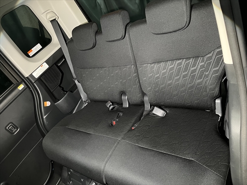 ルーミーの嘔吐クリーニング 広島 車内クリーニングはティーズフィルム