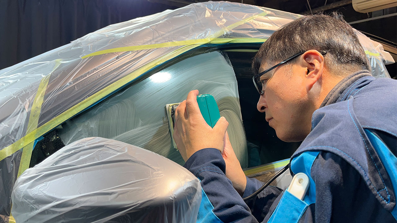 三菱 エクリプスクロスPHEV ブラックエディション