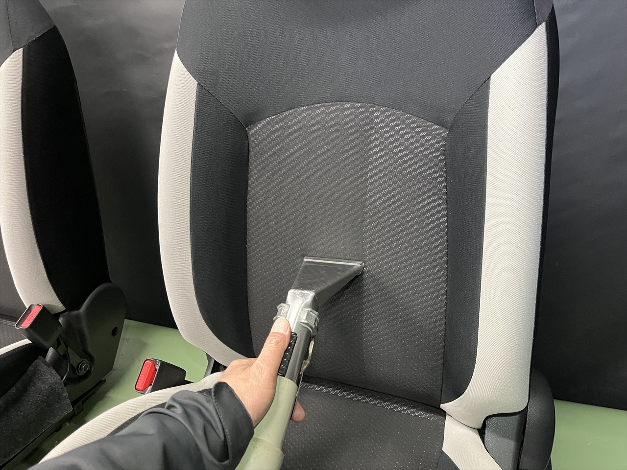 車内クリーニング(車内清掃)
