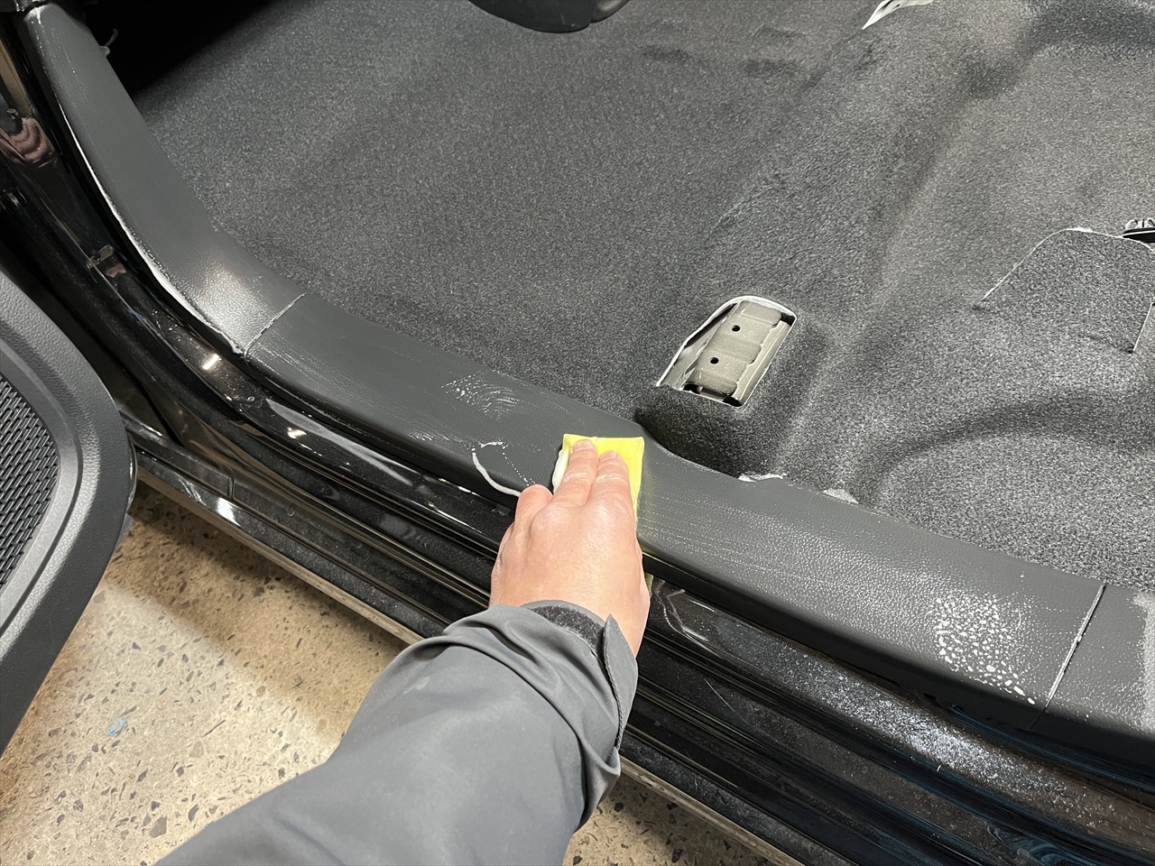 車内クリーニング(嘔吐)