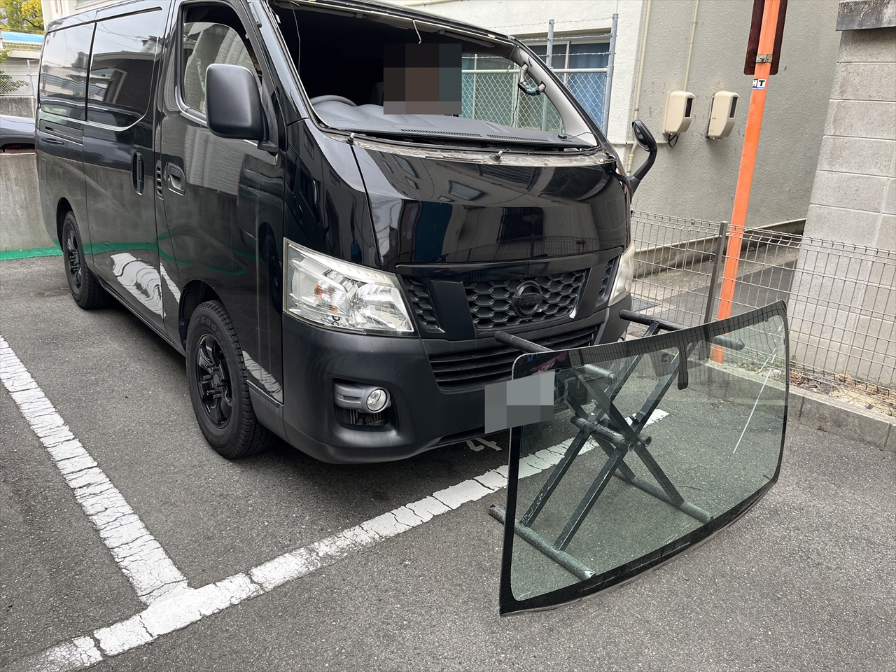 フロントガラス交換・修理