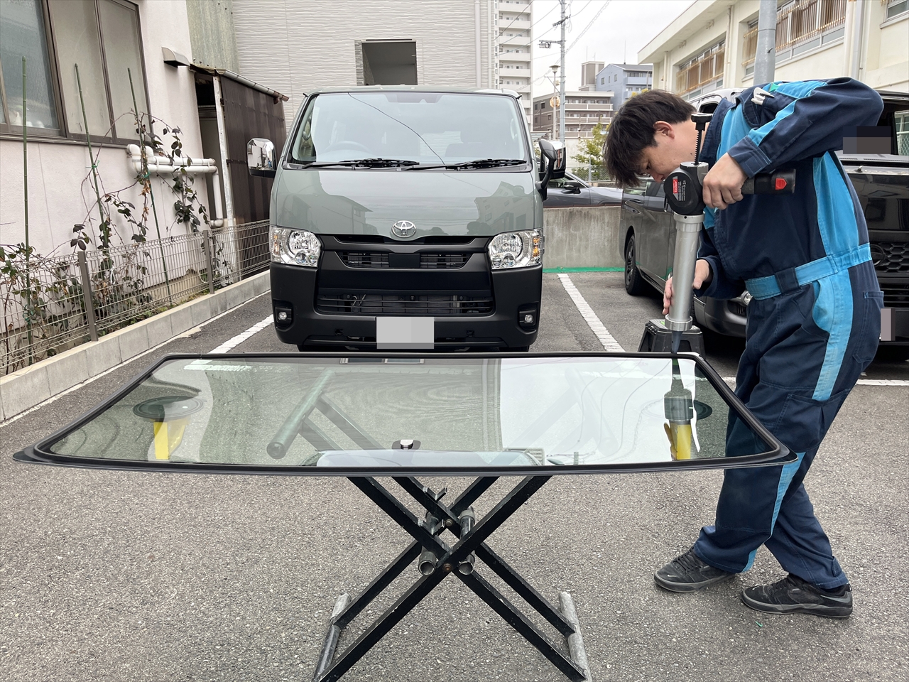 フロントガラス交換・修理