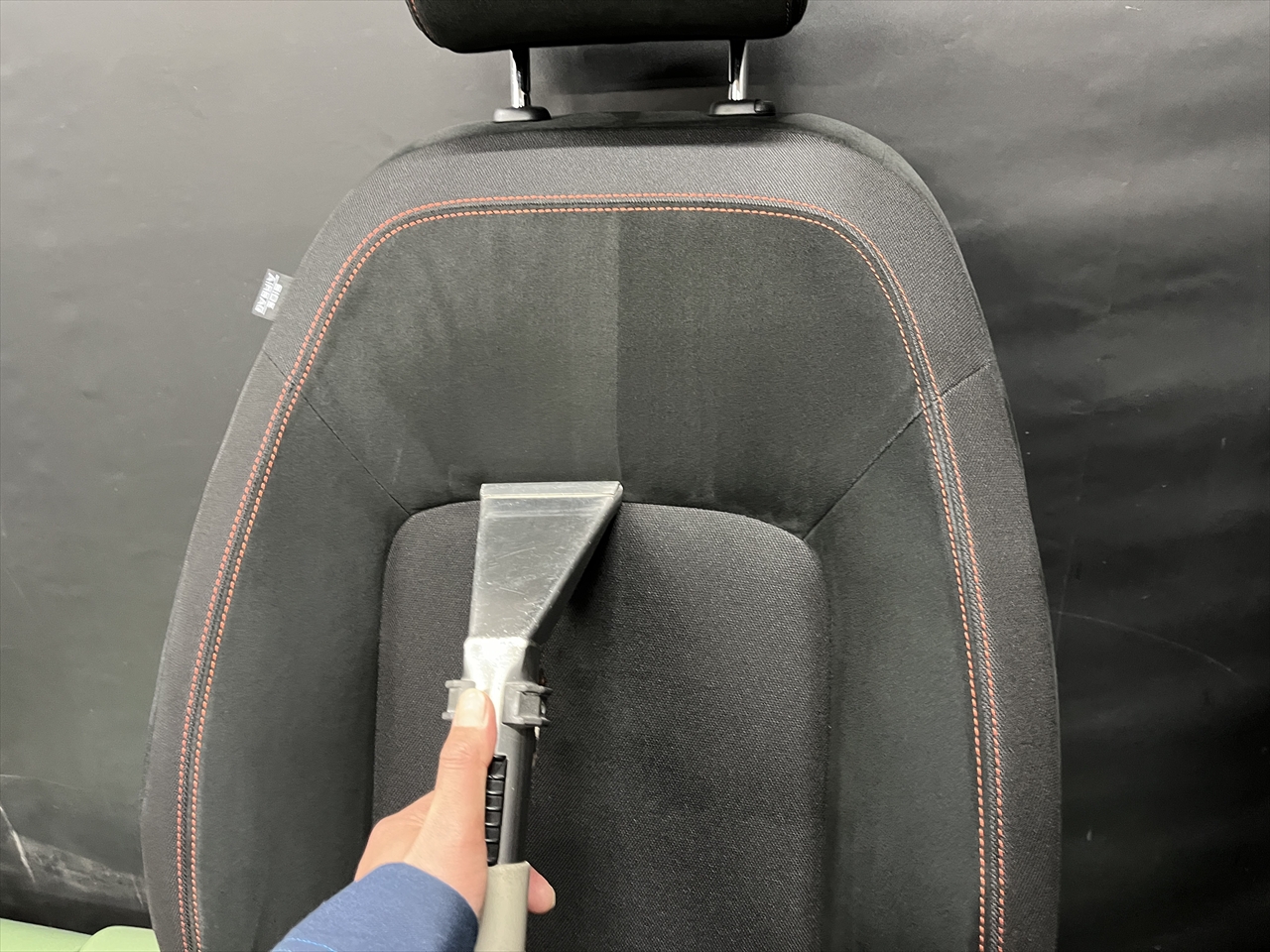 車内クリーニング(嘔吐)