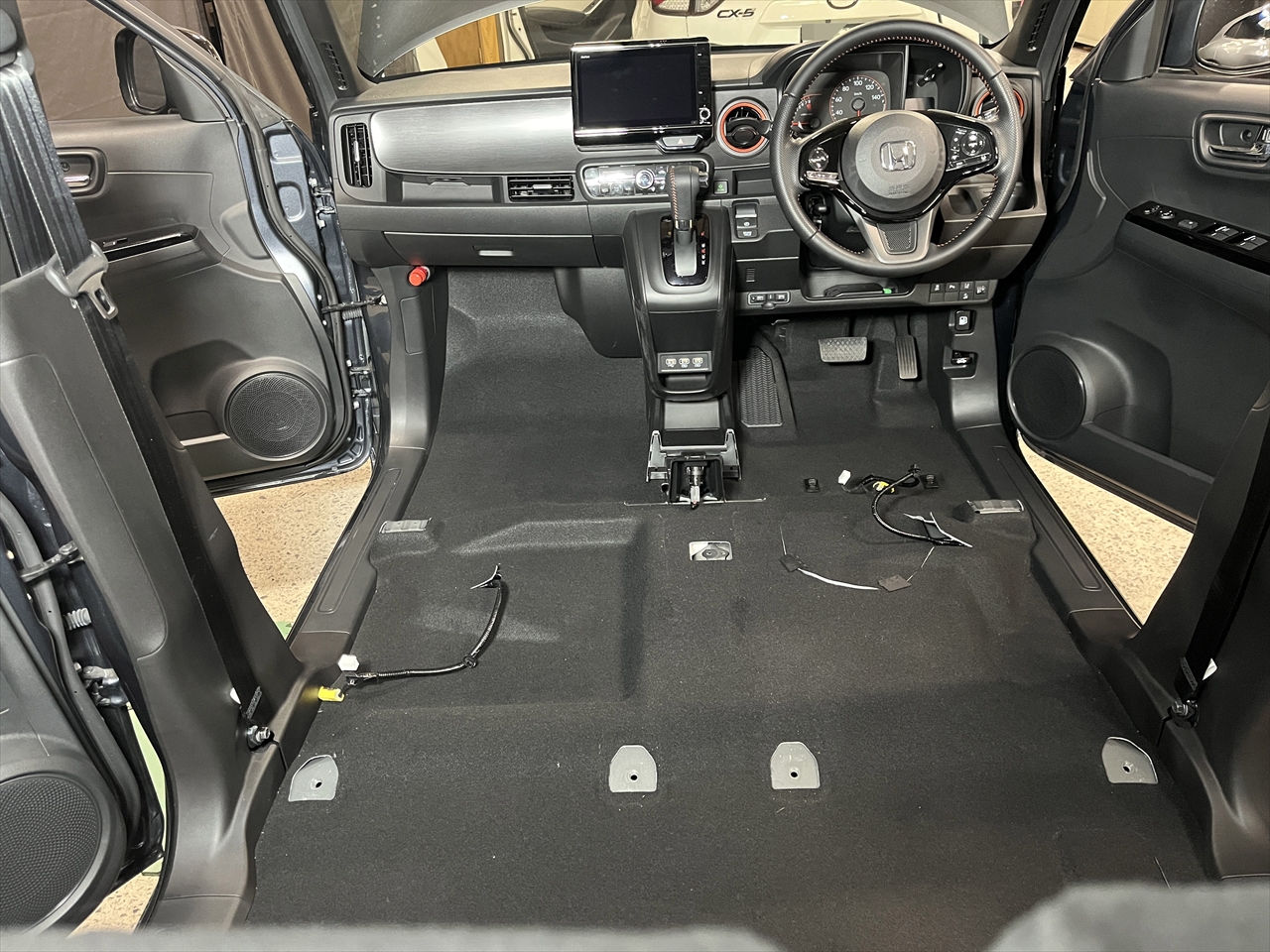 車内クリーニング(嘔吐)