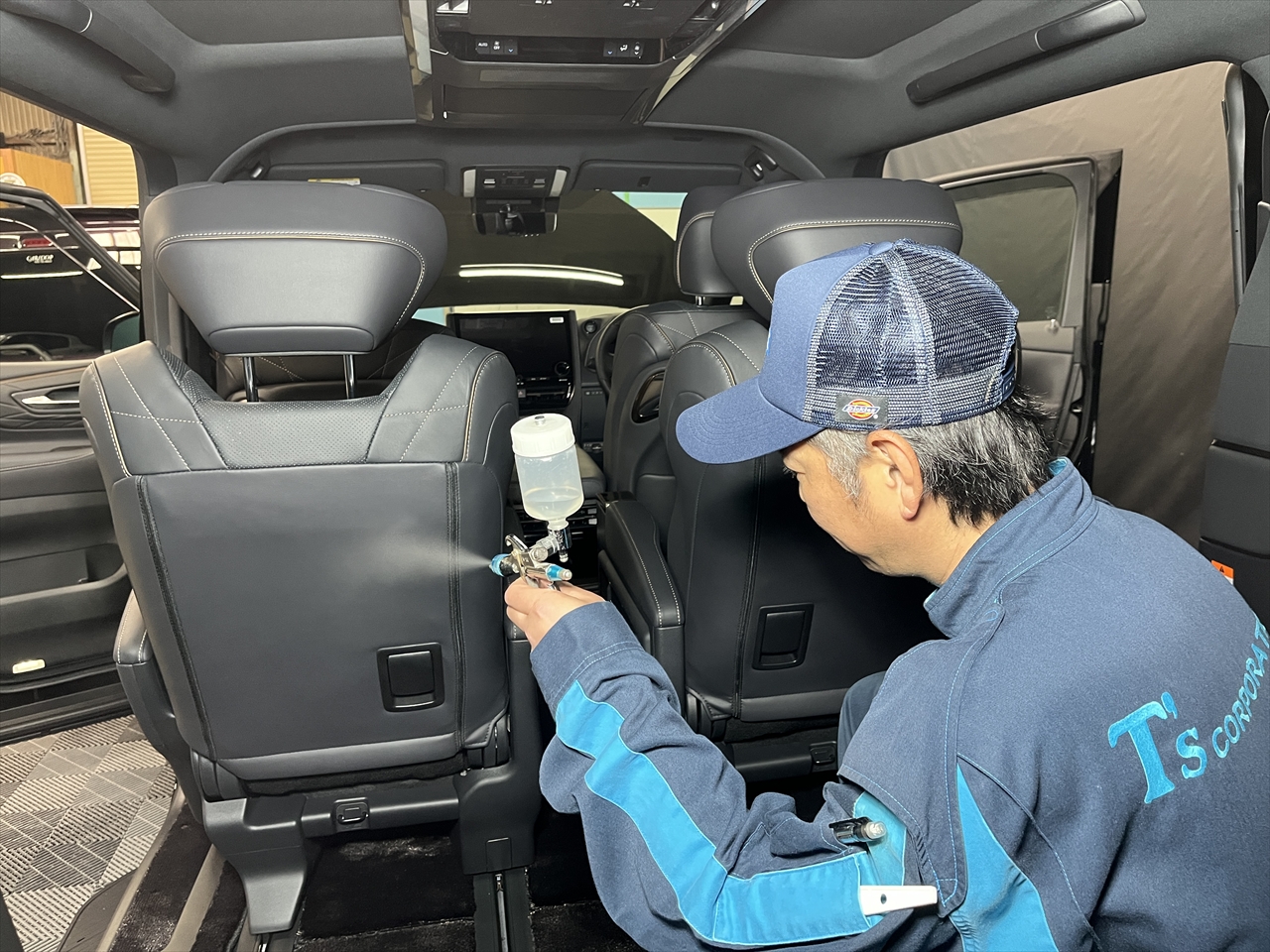 レザーコーティング