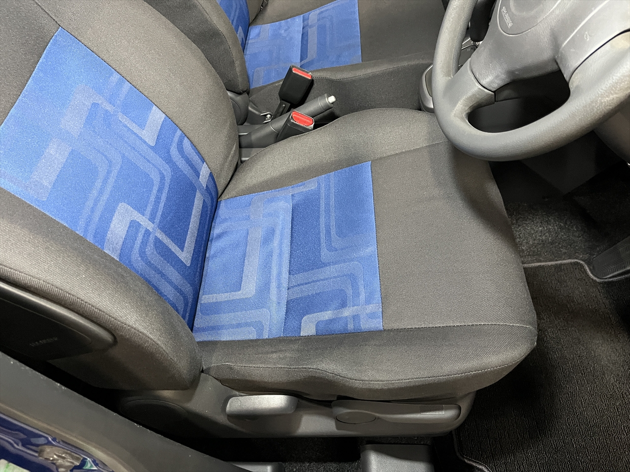 車内クリーニング (リフレッシュ)
