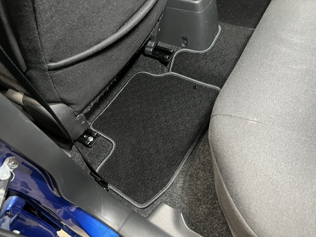 車内クリーニング (リフレッシュ)