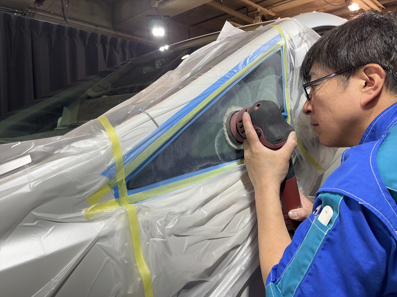 ガラス塗料除去 ガラス研磨(ガラス磨き)