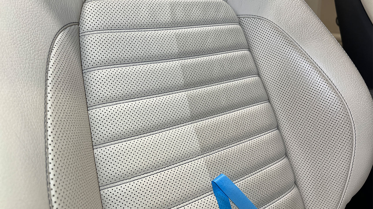メルセデスAMG C43 4マチッククーペ