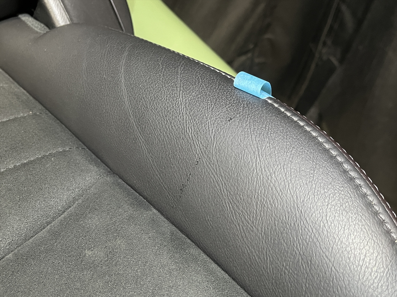 車内クリーニング (タバコ臭)