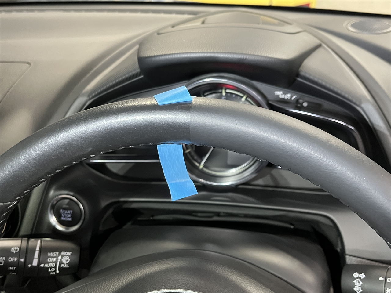 車内クリーニング (タバコ臭)
