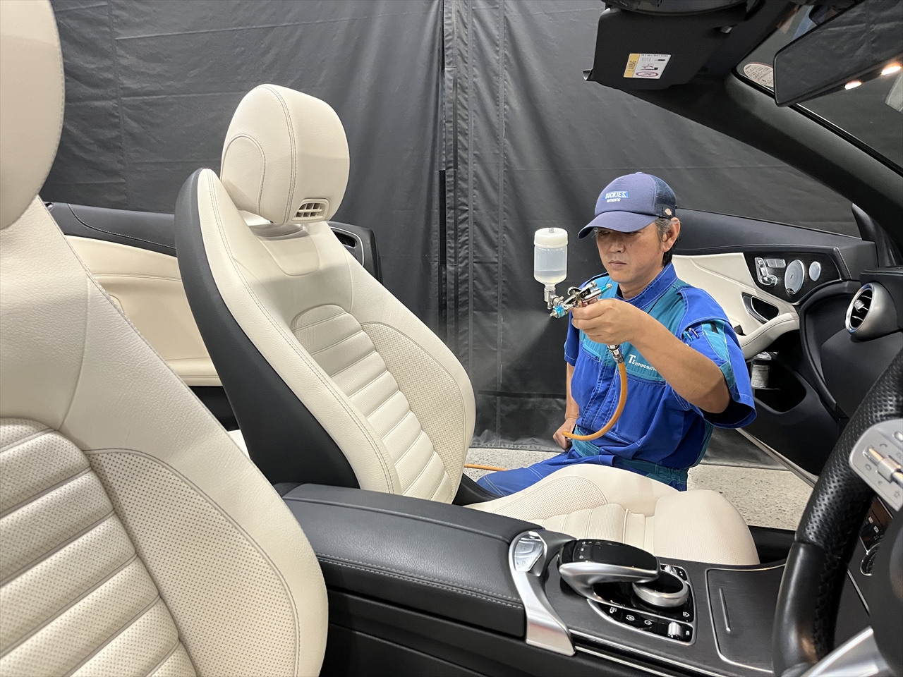 レザーコーティング