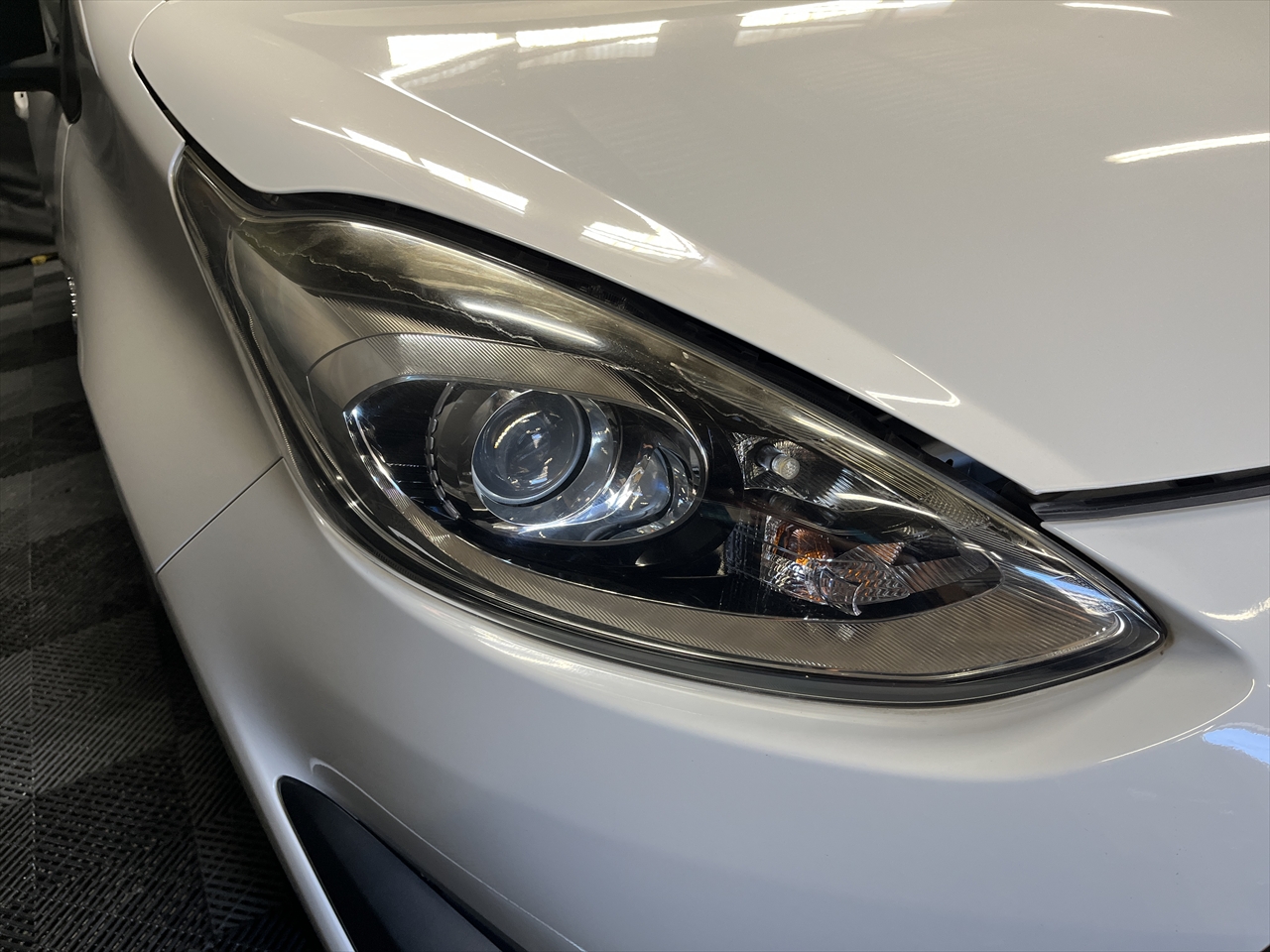 ヘッドライトリペア