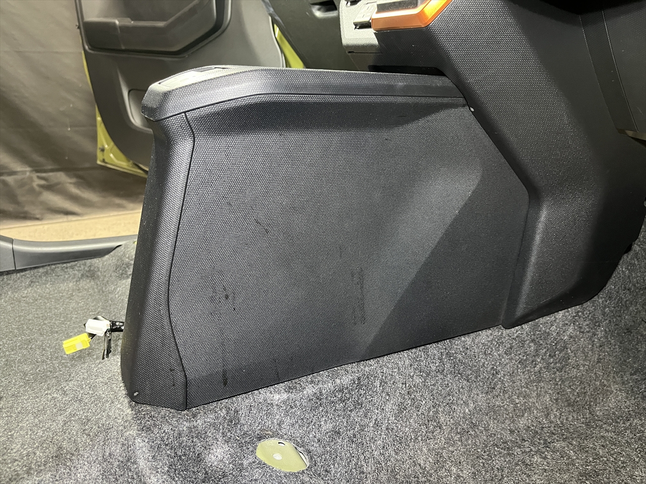 車内クリーニング (お漏らし)