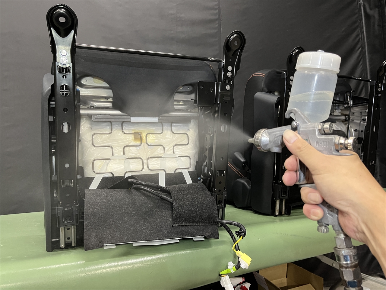 車内クリーニング (お漏らし)