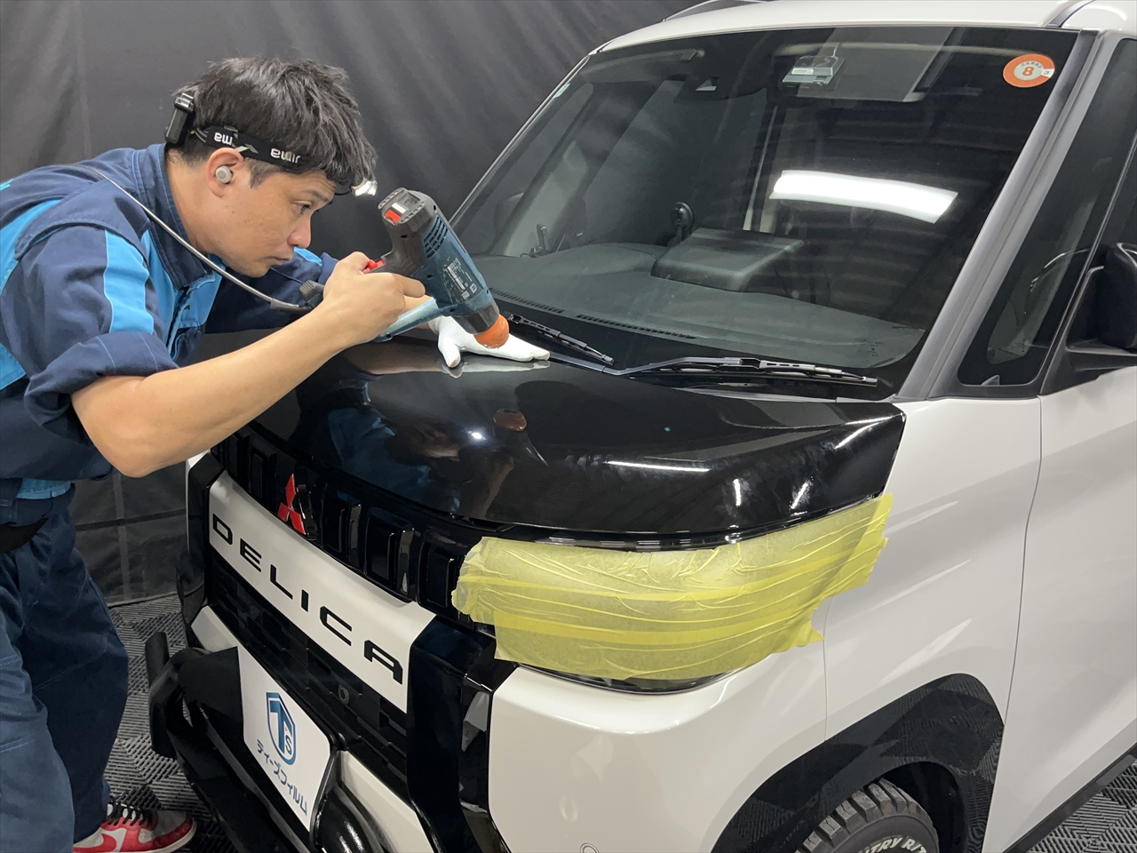 カーラッピングフィルム(ボンネット)