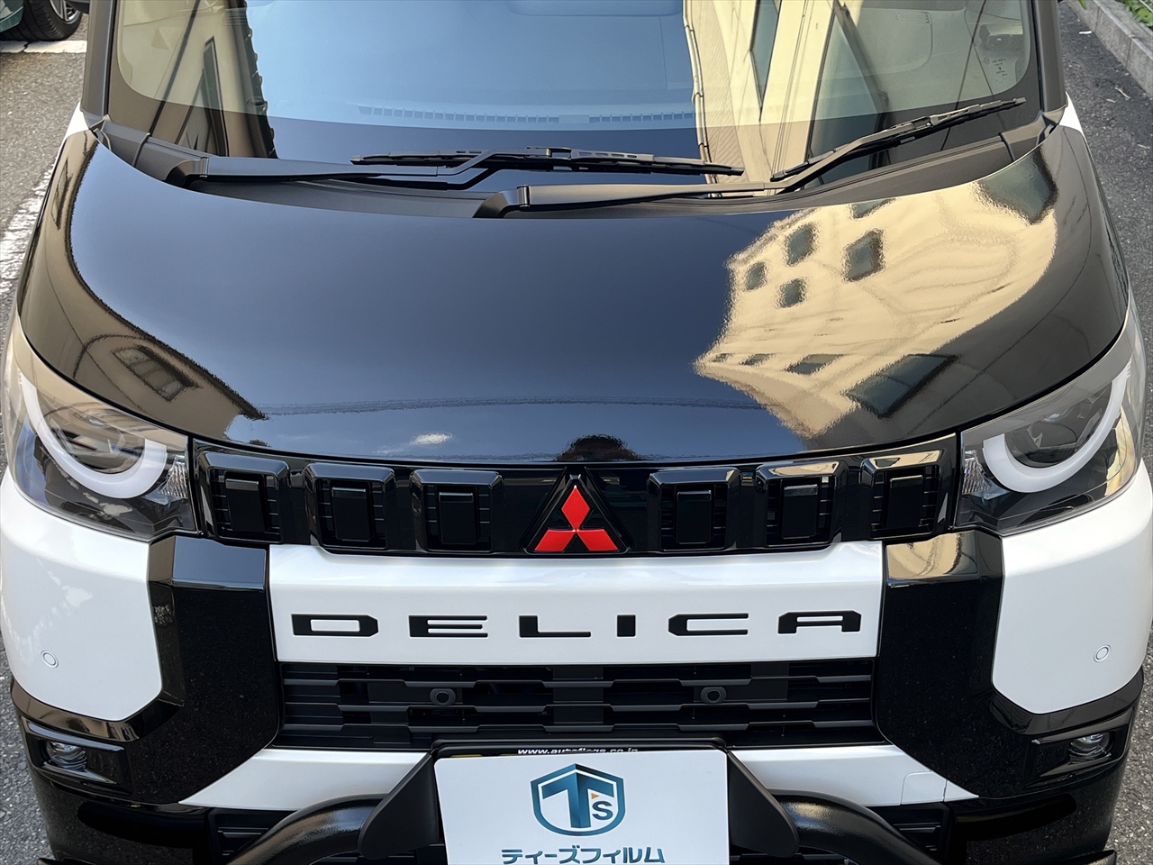 カーラッピングフィルム(ボンネット)