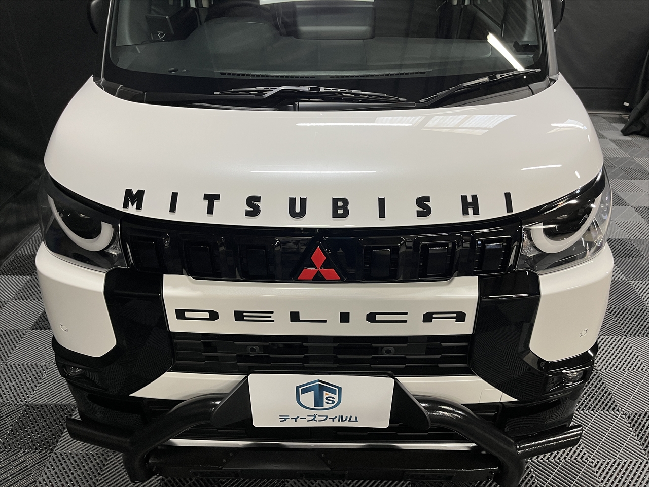 カーラッピングフィルム(ボンネット)