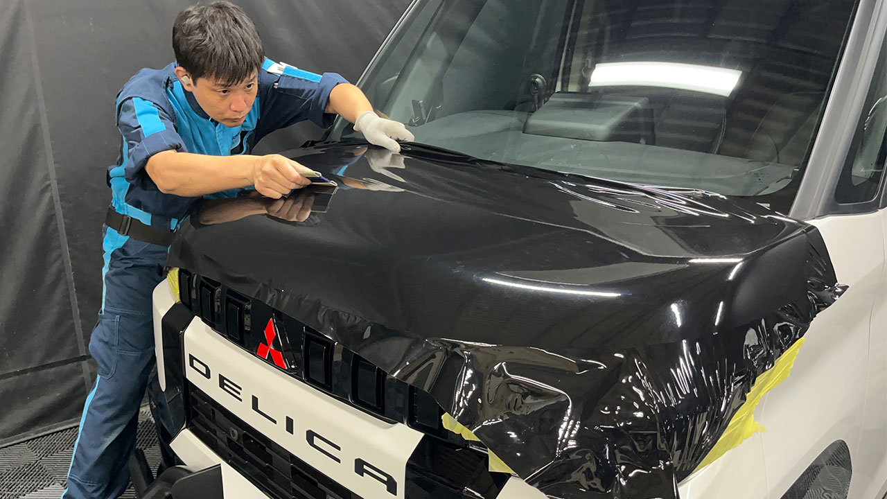 三菱 デリカミニ Tプレミアム