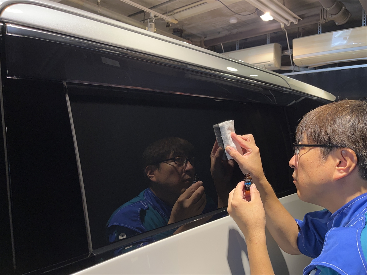 ガラス撥水コーティング