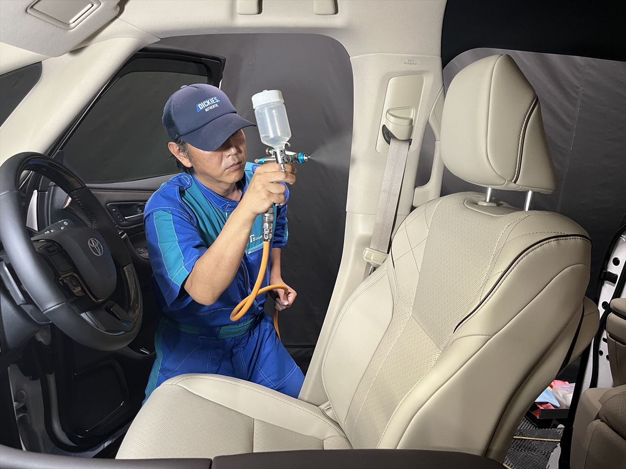 レザーコーティング