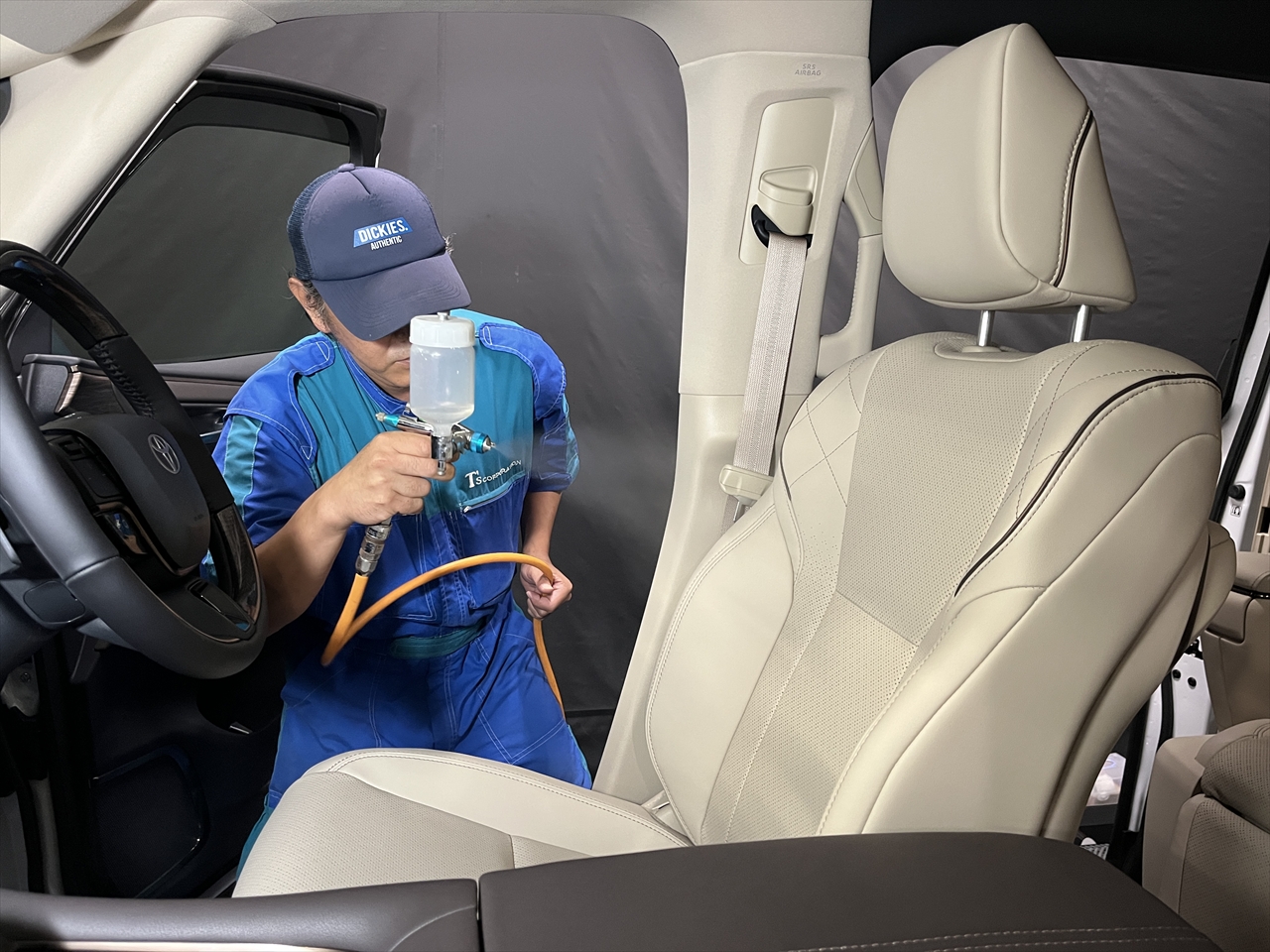 レザーコーティング