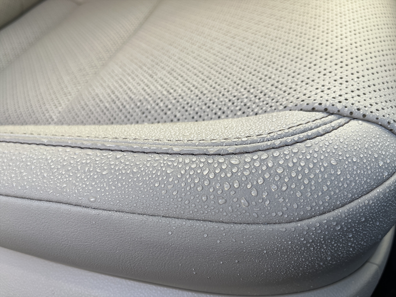 レザーコーティング