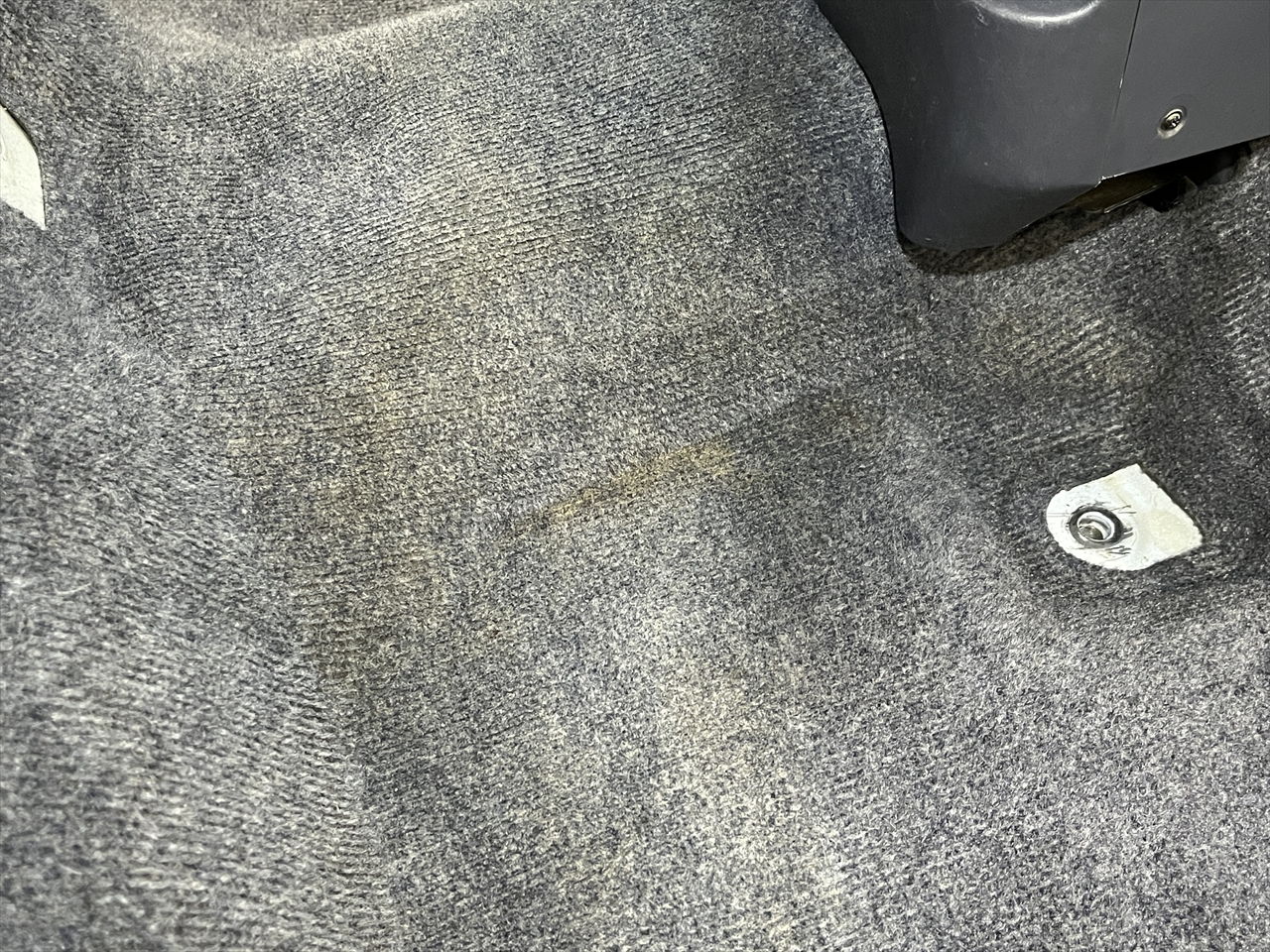 車内クリーニング(嘔吐)