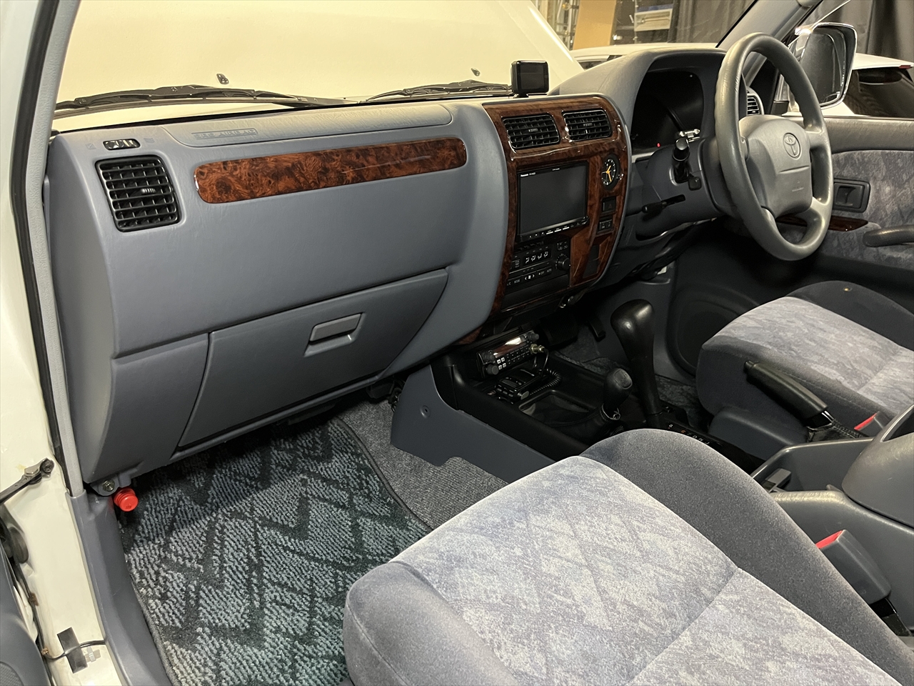 車内クリーニング(嘔吐)