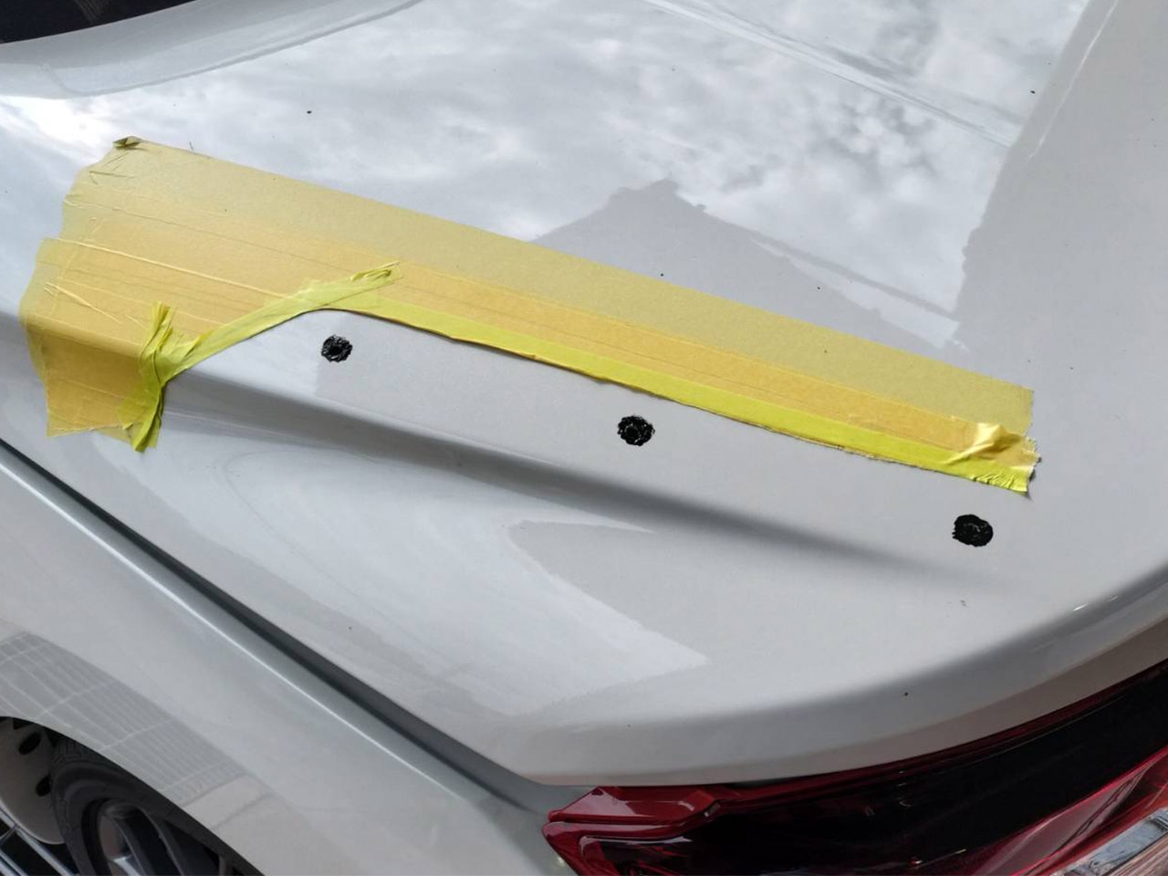 カスタムエアロパーツ(フロントノーズ・リアウイング)