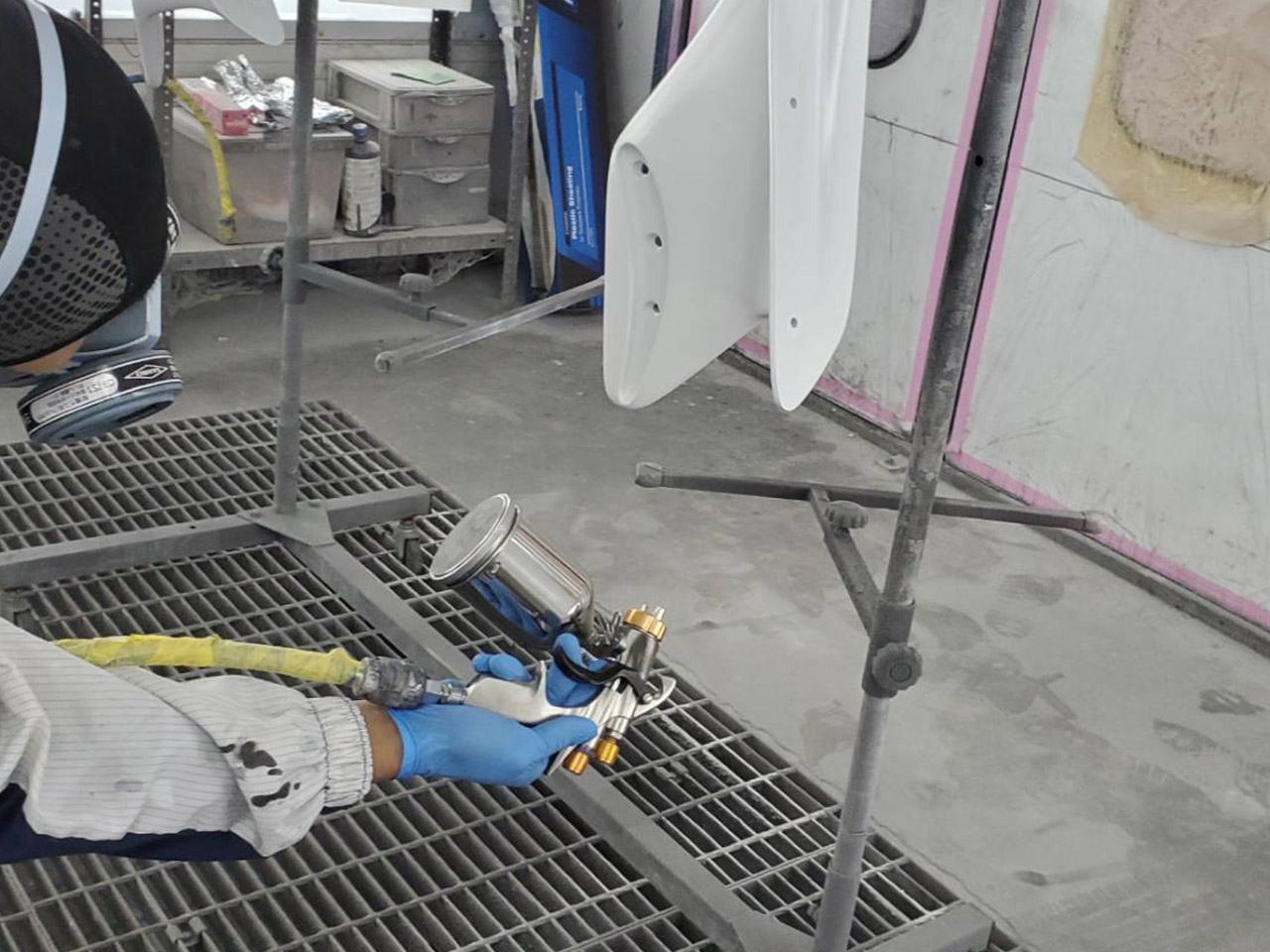 カスタムエアロパーツ(フロントノーズ・リアウイング)