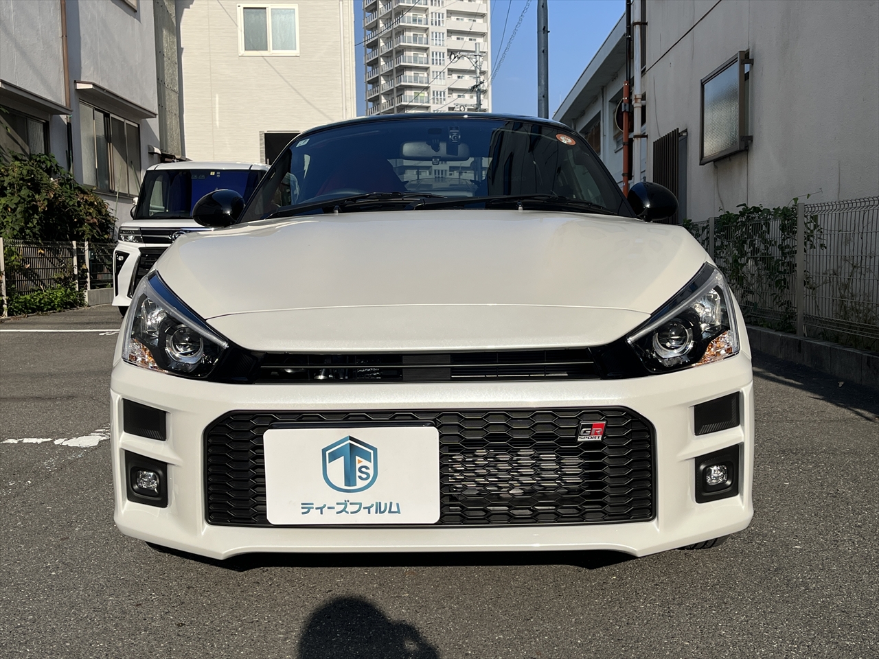 カスタムエアロパーツ(フロントノーズ・リアウイング)