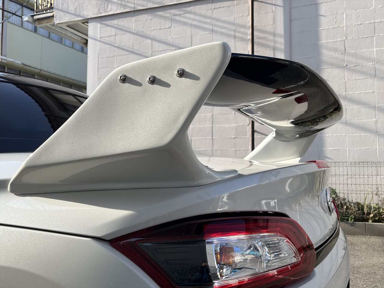 カスタムエアロパーツ(フロントノーズ・リアウイング)