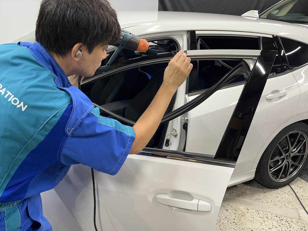 サッシュテープ剥がし