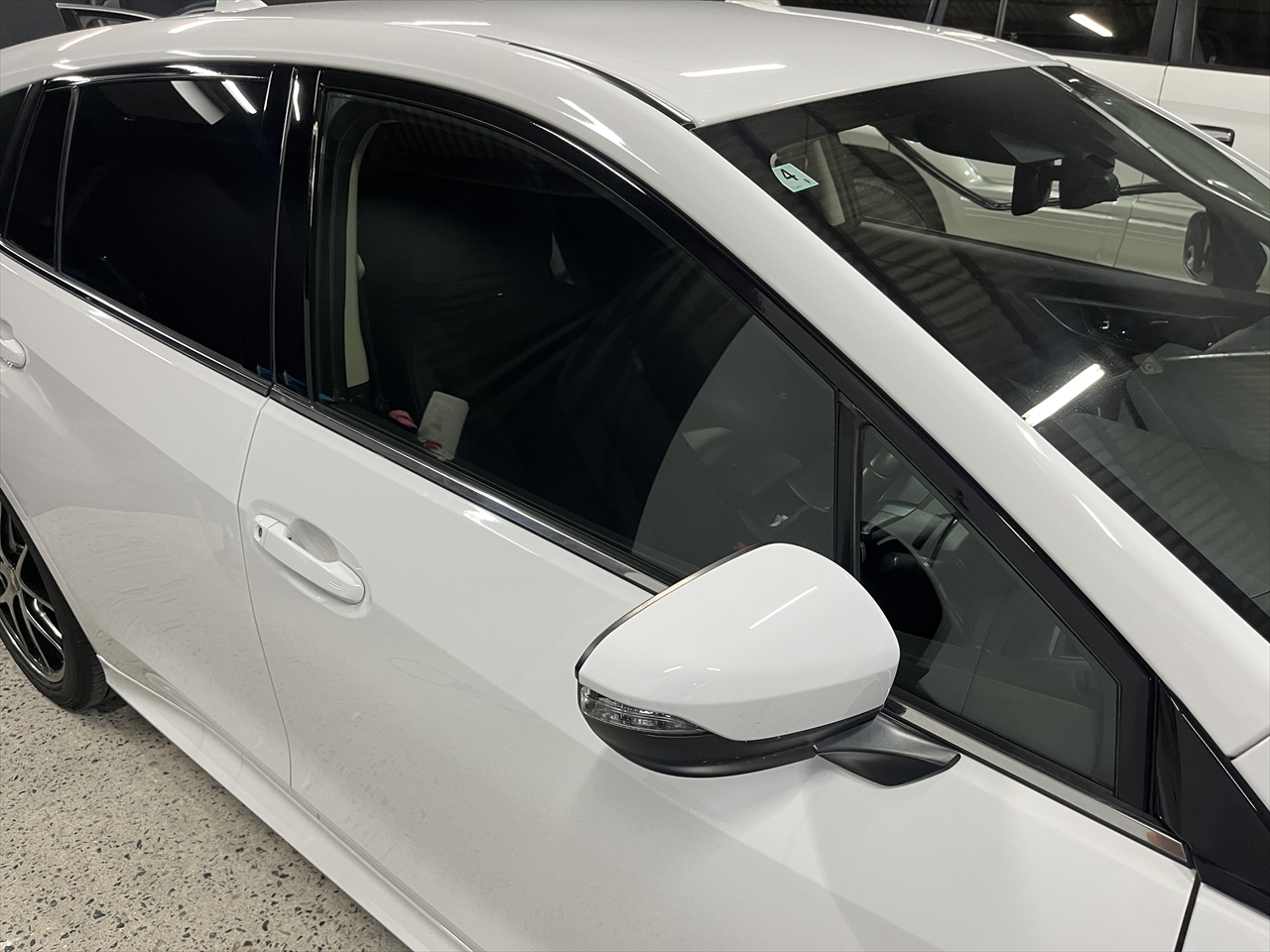 カーラッピングフィルム(ドアモール)