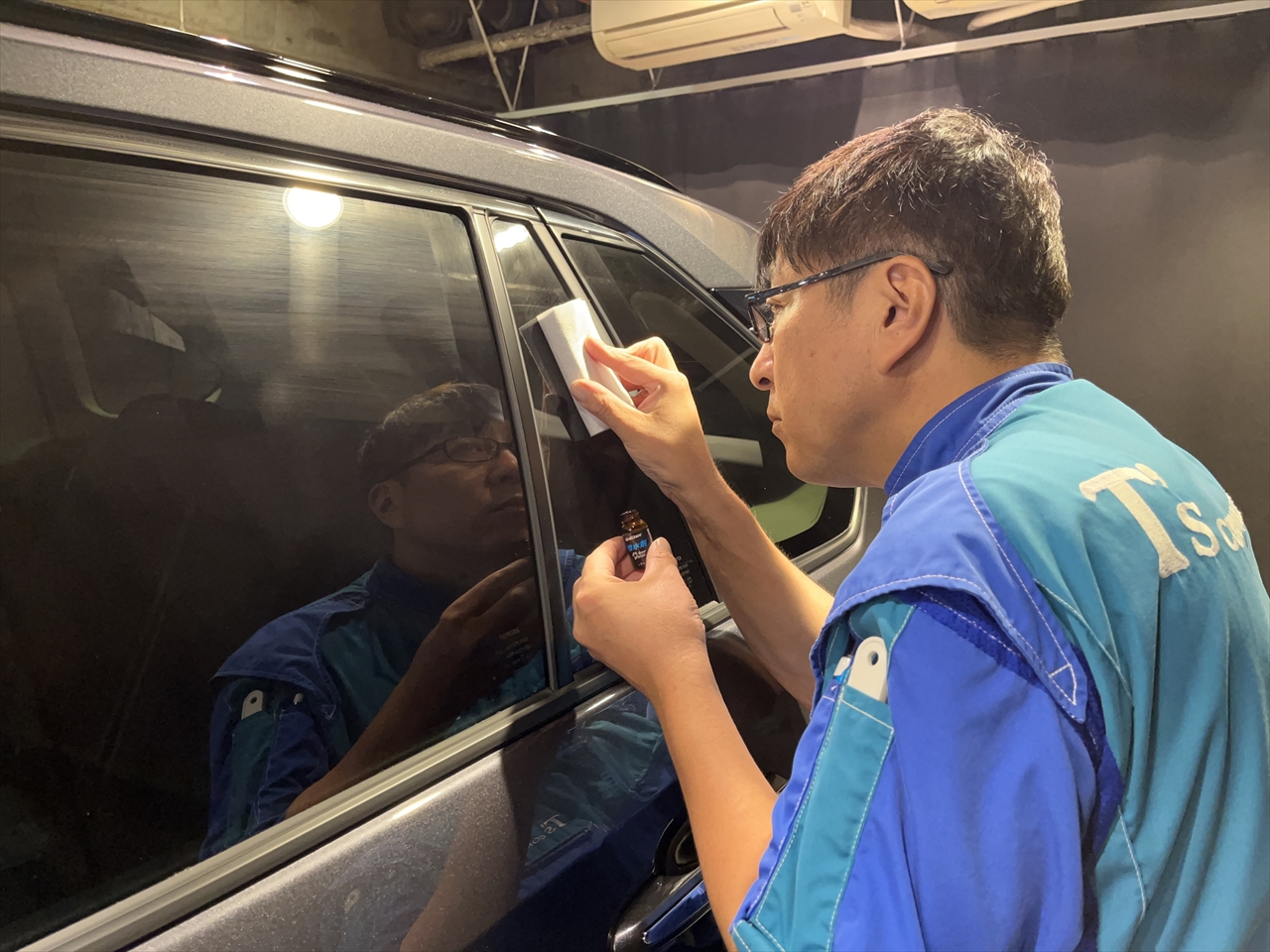 ガラス撥水コーティング