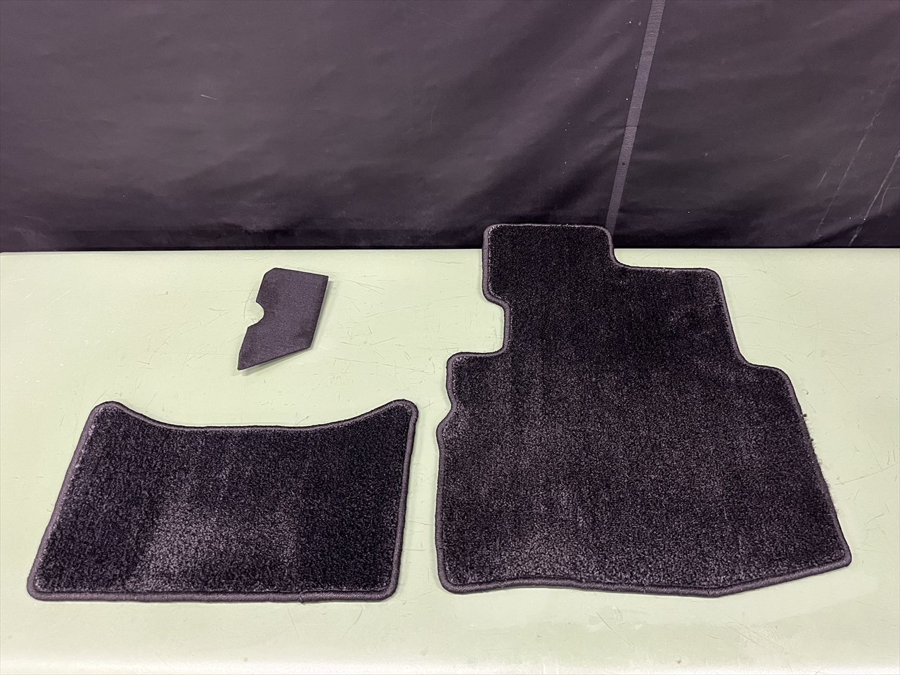 車内クリーニング (嘔吐 シート周り)