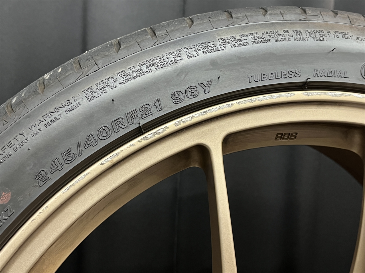 ホイールリペア