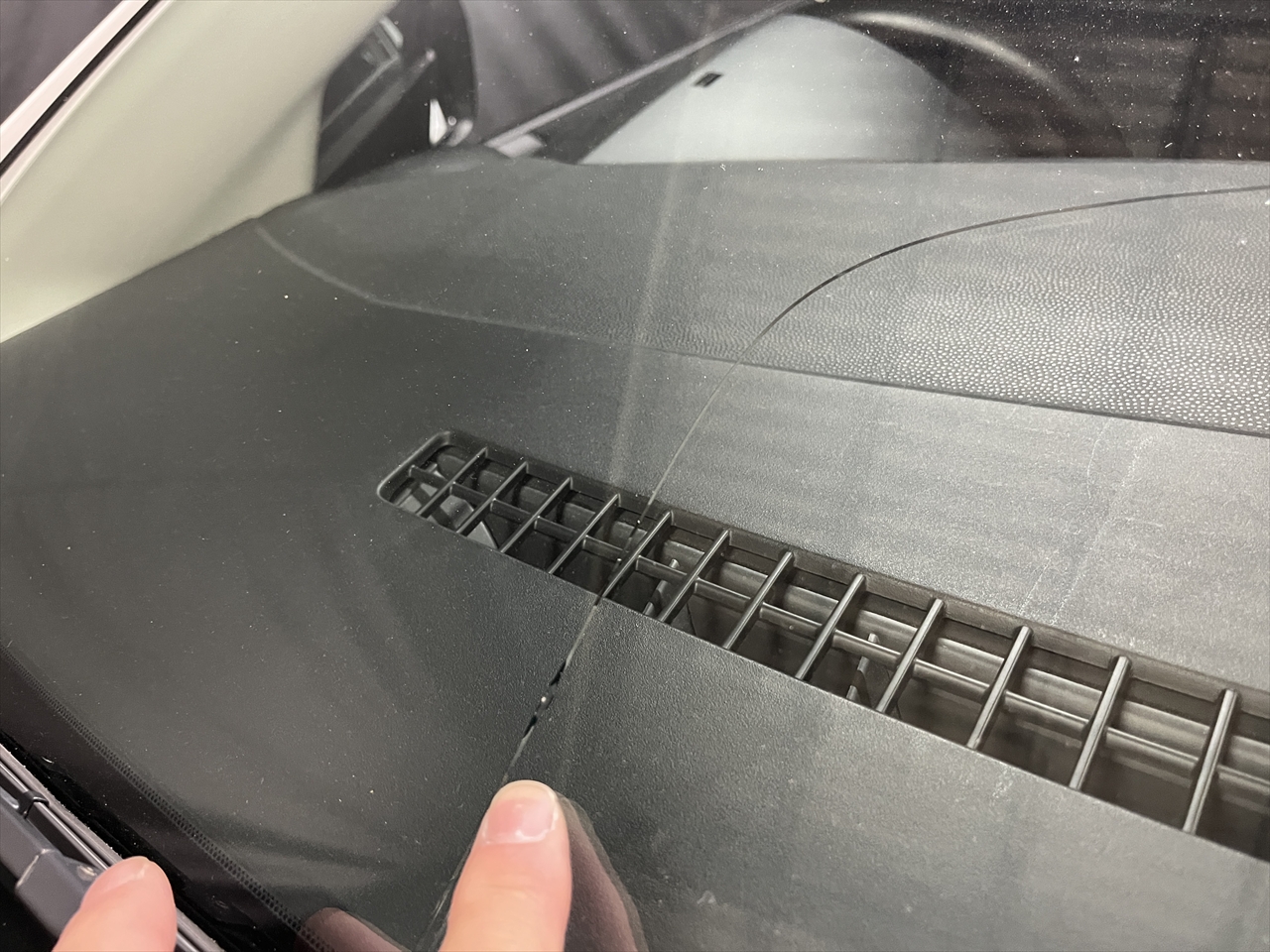 フロントガラス交換・修理