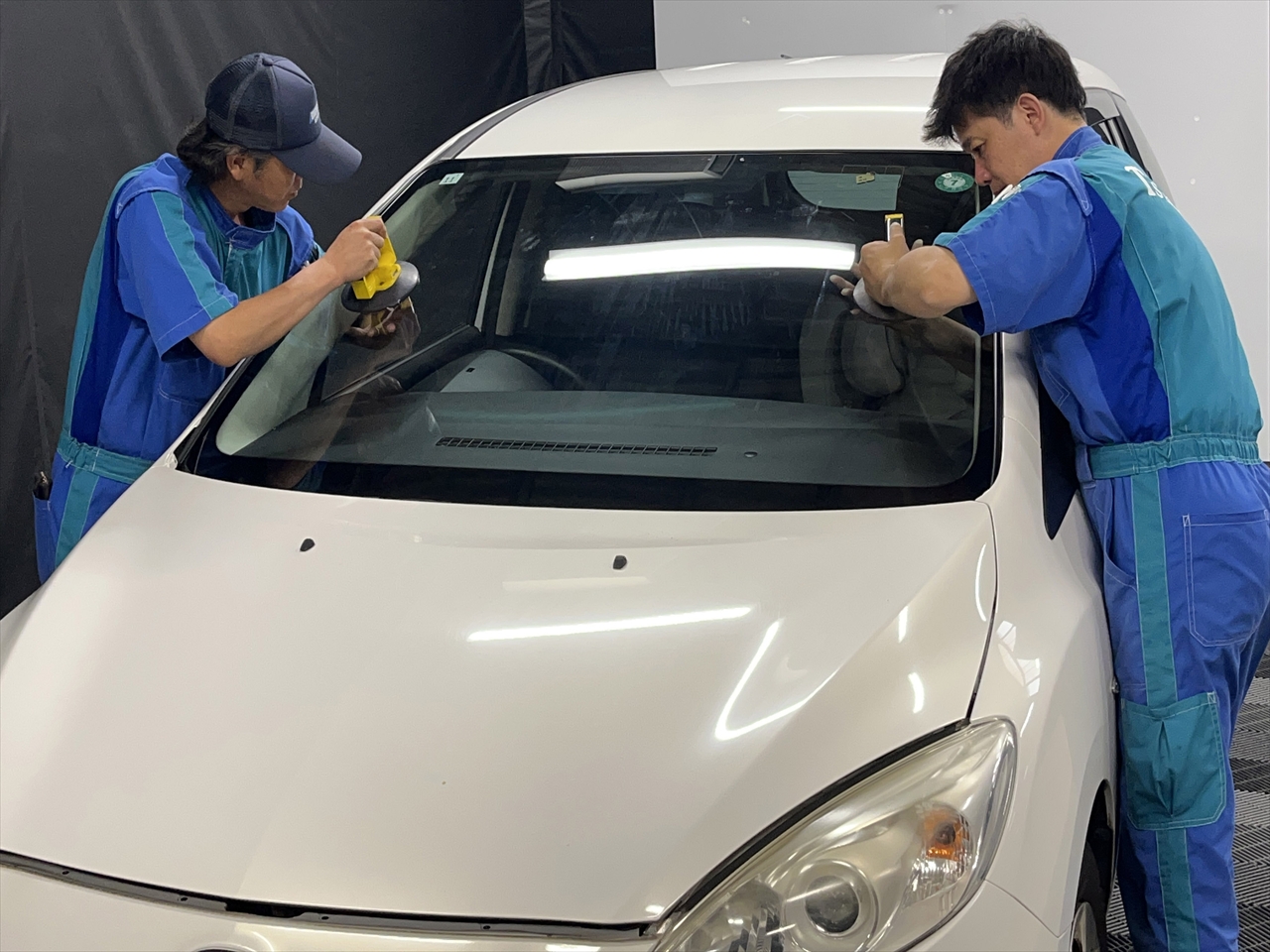 フロントガラス交換・修理