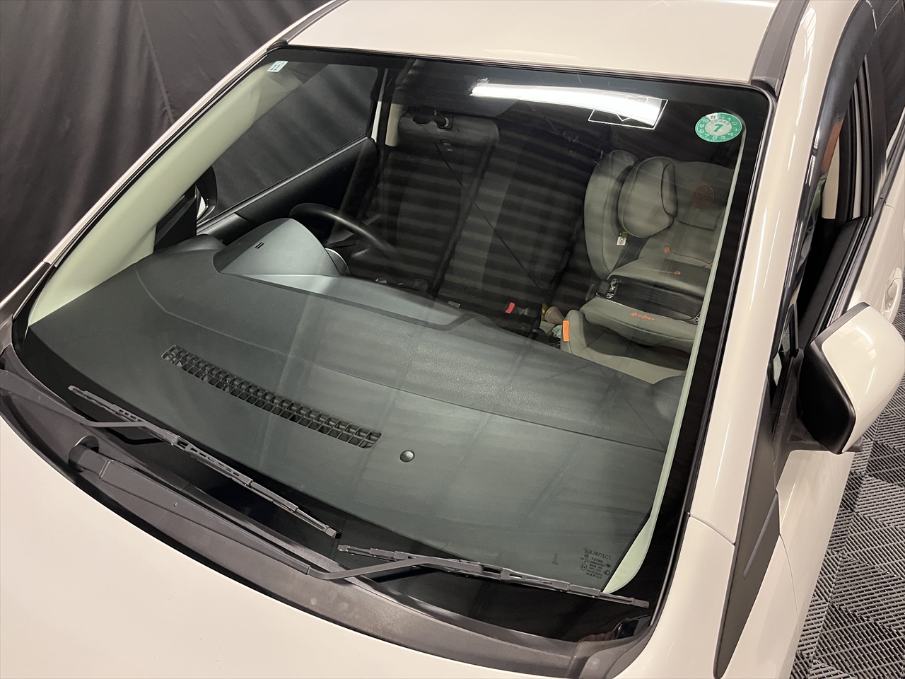 フロントガラス交換・修理