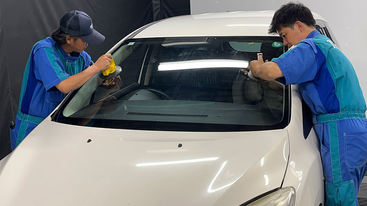 マツダ プレマシー 20E