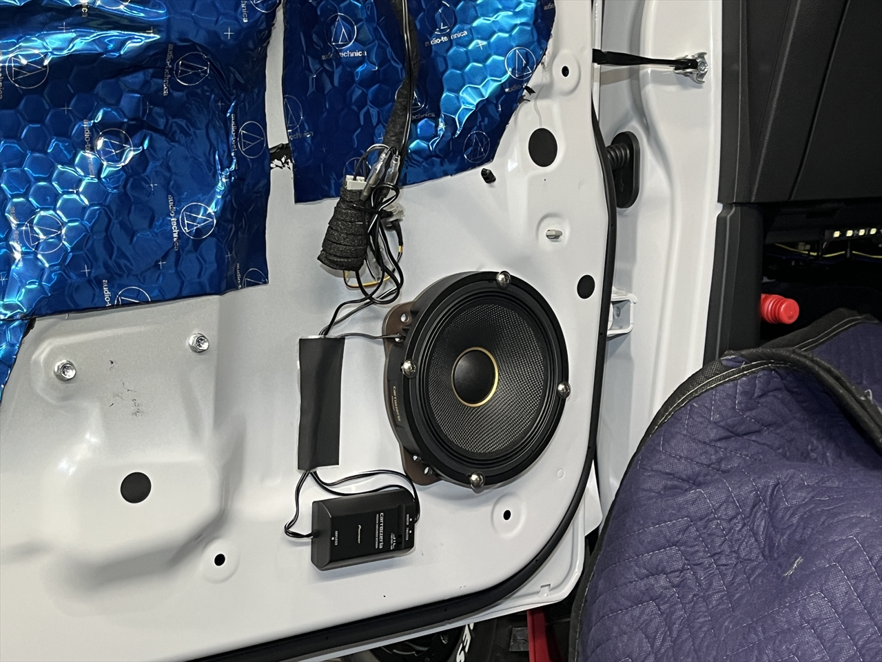 用品取付(スピーカー取付・デッドニング等)