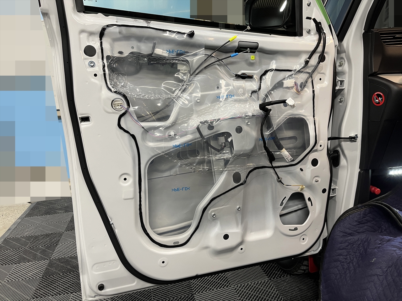 用品取付(スピーカー取付・デッドニング等)